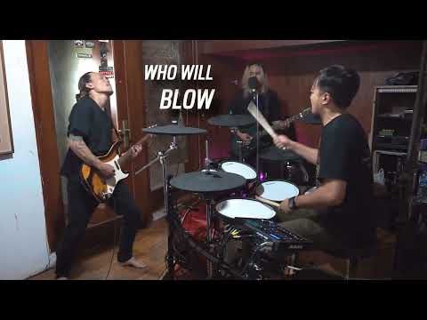 nikhara - surreal - live at @WiratamaSatria studio