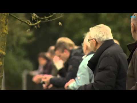 Zure gezichten en geen publiek bij VV IJmuiden