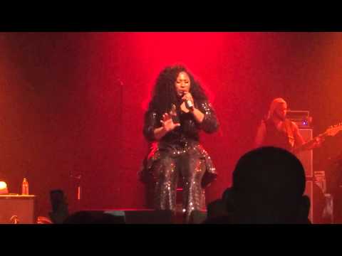 Jazmine Sullivan - Forever Don't Last (Atlanta 03.04.2015)