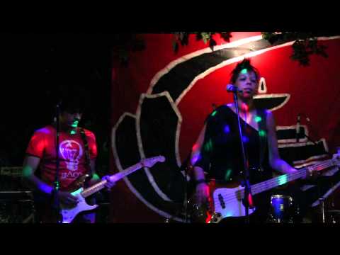 Sonic Youth's BULL IN THE HEATHER - covered by Manley Smith video thumbnail