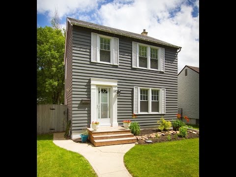 492 Campbell Street, North River Heights