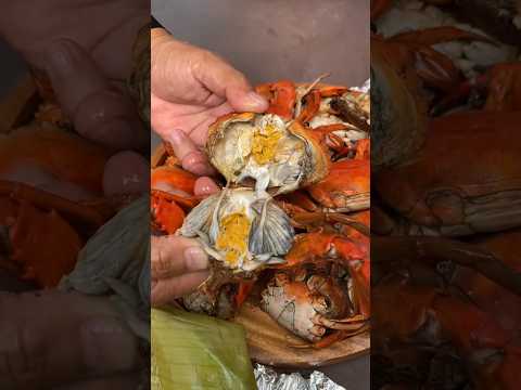 Crabs Cooked in Mud Balls! 🦀🔥 Rustic Catch & Cook Seafood Technique