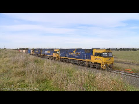 6MP4 TOLL Container Train - PoathTV Australian Trains & Railways