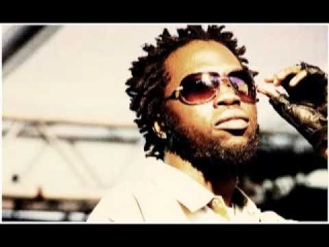 Solid as a rock (Breezee feat, Teetchaman) Black pearl riddim