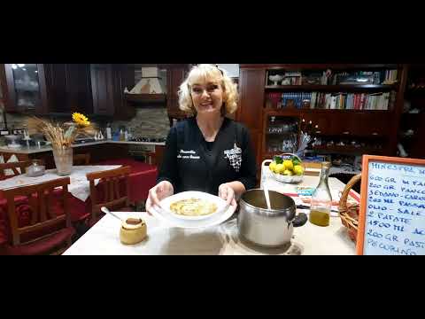 Minestra di fave-Broad bean soup-Soupe aux fèves-Saubohnensuppe