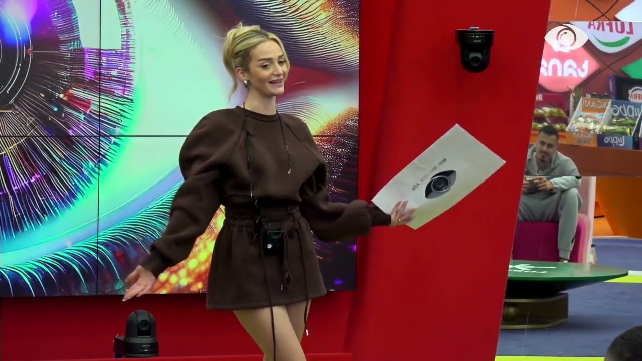 Zarf në shtëpi/ Sfilatë për banorët nga 'Bana King'