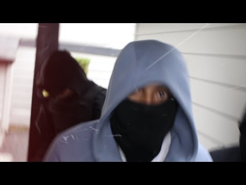 Dinero - “To tha neck” [Official Music Video]