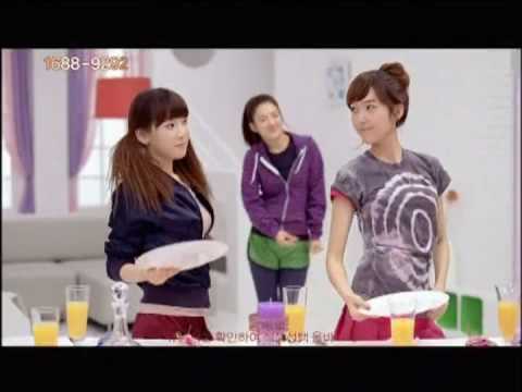 Girls' Generation - CF Chicken Dance Battle