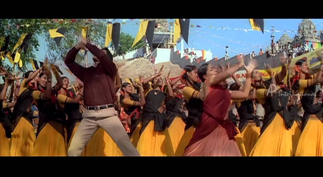 Rettai Jadai Rakkamma Lyrics  | Anbe Anbe | Shaam | Manikka Vinayagam | Bharathwaj