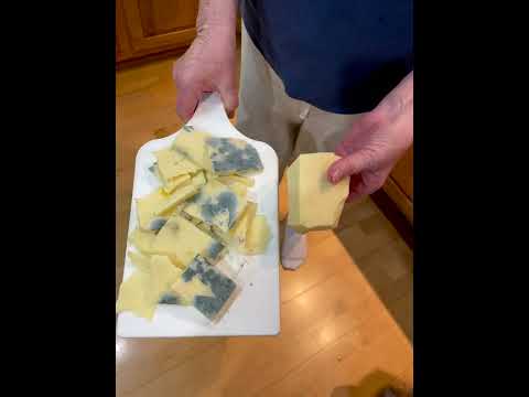 Cabot Creamery - Disappointed in this cheese purchase going bad so rapidly - Image 2
