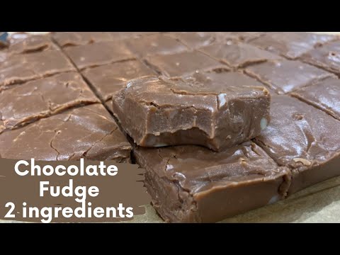 Only 2 Ingredient Chocolate Fudge Recipe (Quick and Easy recipe)| perfect for gift giving