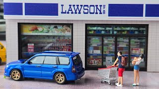 Moreart Urban Companion Shopping figure set. Perfect for your Diecast Cars. 