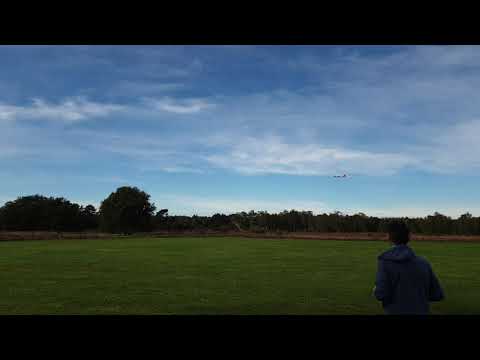 eflite-v900-4c-over-200-kmh-125mph-maiden-flight-fastest-rc-plane-out-the-box-12