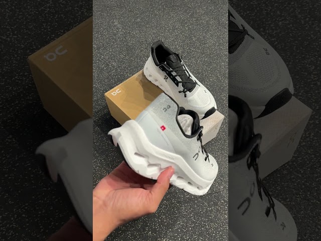 On Running Cloudtilt Black Ivory Sneakers