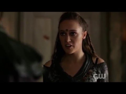 The 100 S3E7 || Lexa Yells At Titus