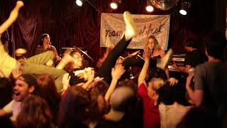 JEFF The Brotherhood &quot;Roachin&quot; Live @ The End w Alicia Bognanno