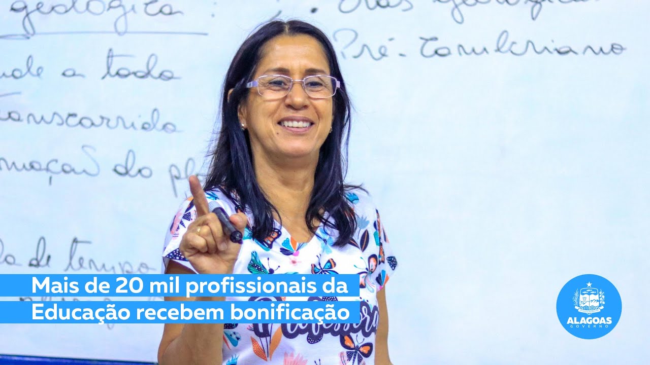 Mais de 20 mil profissionais da educação recebem bonificação