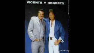 Vicente Fernandez &amp; Roberto Carlos - Aunque Mal Paguen Ellas