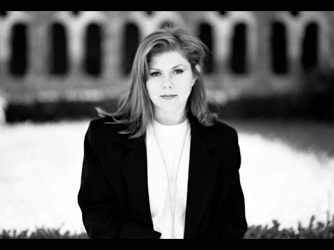download lagu mp3 mp4 Kirsty Maccoll, download lagu Kirsty Maccoll gratis, unduh video klip Kirsty Maccoll