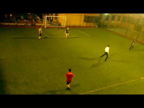 Futbol Arena Halı Saha 2 03.06.2016 22:30 - akillisaha.com