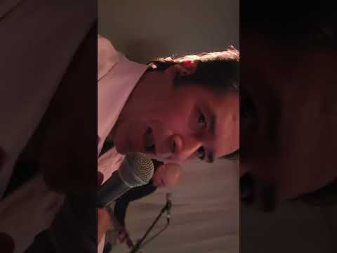 Vis Croate Udarati Mora, with the song MI smo momci Bekrije. Live