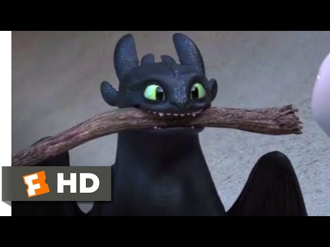How to Train Your Dragon 3 - Toothless Flirts | Fandango Family