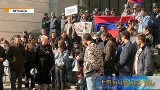 Վուվուզելաներ և թմբուկներ ընդդեմ սուպերնախարարի և նրա տեղակալի պաշտոնավարման