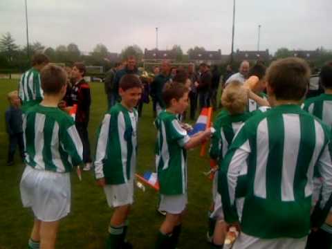Neerkandia D1 wint de regio-beker 2009-2010 en daarmee de dubbel !!