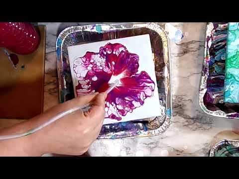 Large Blown Flower Bloom, Fluid Acrylic Paint Pour