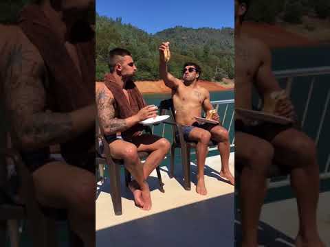 download lagu mp3 mp4 Throwing Food, download lagu Throwing Food gratis, unduh video klip Throwing Food