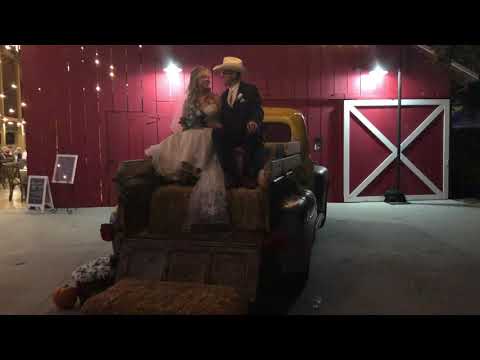 download lagu mp3 mp4 Barns For Rent Southern California, download lagu Barns For Rent Southern California gratis, unduh video klip Barns For Rent Southern California