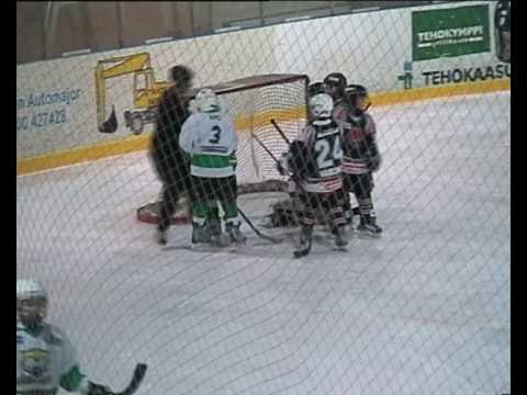 Mäntsälän Jää-Tiikerit vastaan Järvenpään Haukat 2009 Finnish Ice Hockey Players, Jere and Teemu