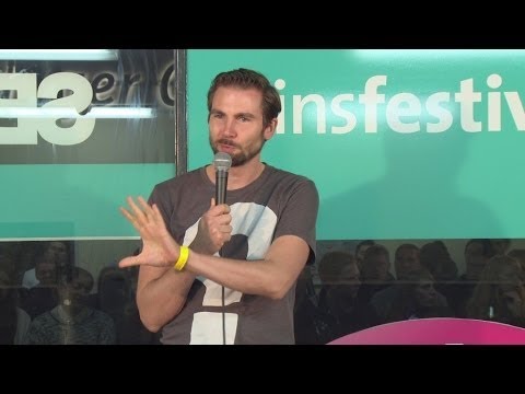 Echte Gefühle mit Jens Wienand - NightWash Talent Award 2015