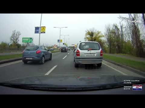 Zagreb : Driving along Ljubljanska avenija from Prečko to Emezeta on the earthquake's day 22.03.2020
