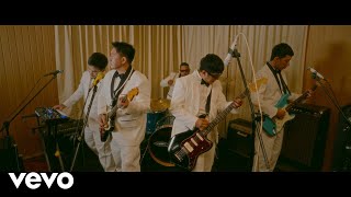 Lirik Lagu Konservatif - Pee Wee Gaskins: dan Aku kan Berada di Teras Rumahmu saat Air Kau Suguhkan