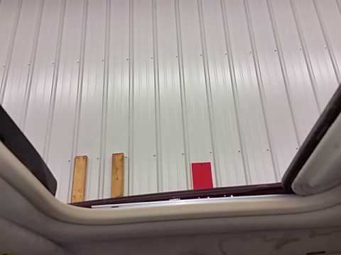 CL1209 - 2006 Ford Explorer Eddie Bauer - Power Sunroof