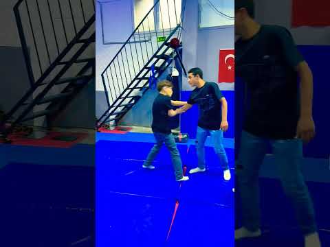 defense with teakwando #mma #teakwondolifestyle #taekwondo #boxing #taekwondotradicional #stealthtae