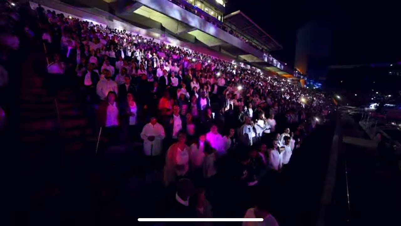 Mega Coral Adoradores (sem cortes)