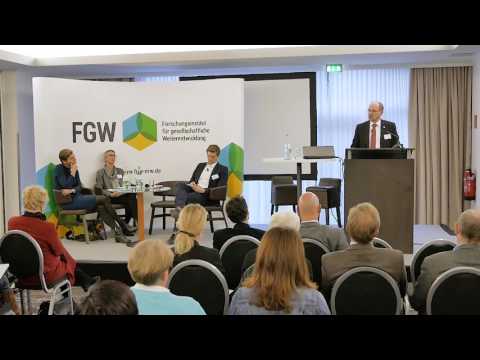 Podiumsdiskussion "Integration und Migration im urbanen Raum" - NRW-Dialogforum am 4. Nov. 2016