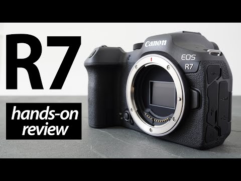 External Review Video FSjQXcRbCcw for Canon EOS R7 APS-C Mirrorless Camera (2022)