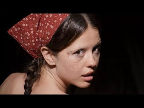 Chelsea wolfe - oui oui marie | X