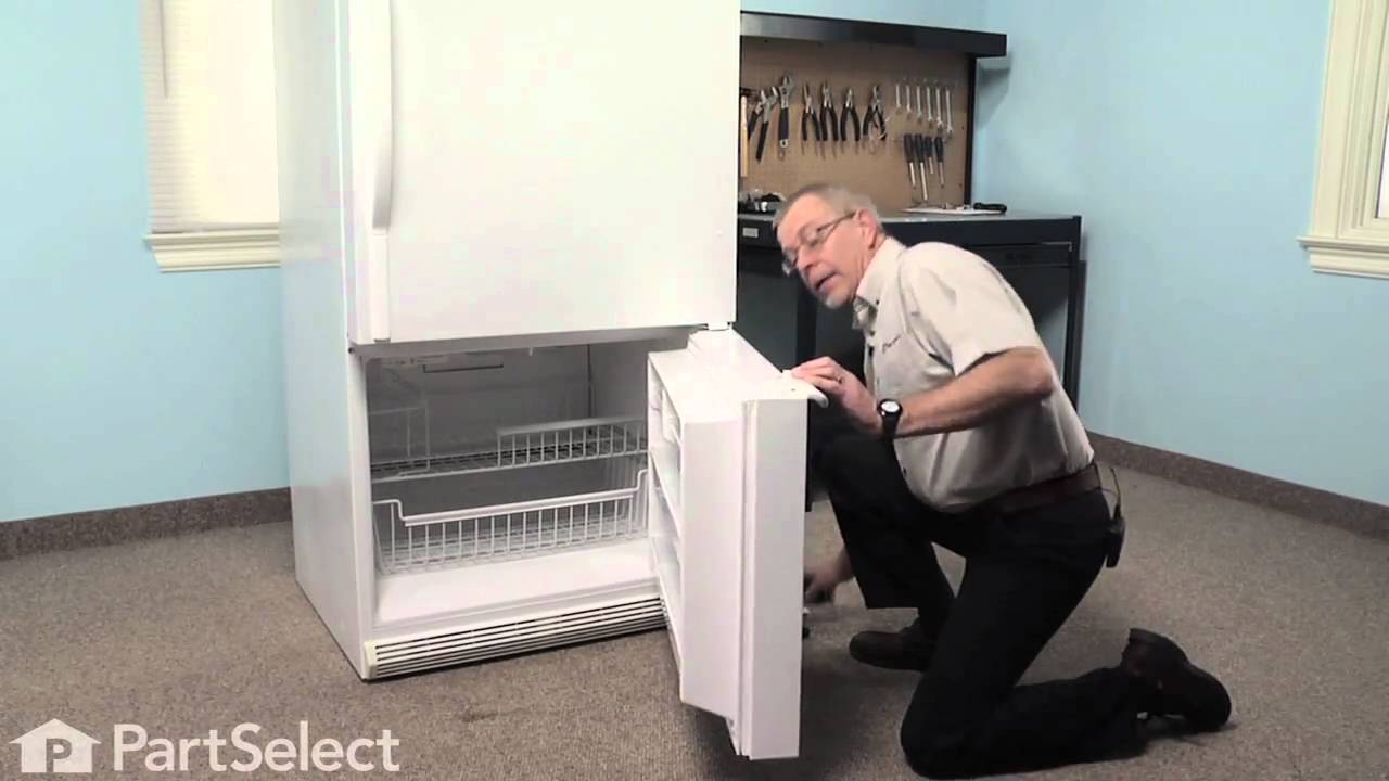 Replacing your Amana Refrigerator Freezer Door Handle Replacing your Amana Refrigerator Freezer Door Handle
