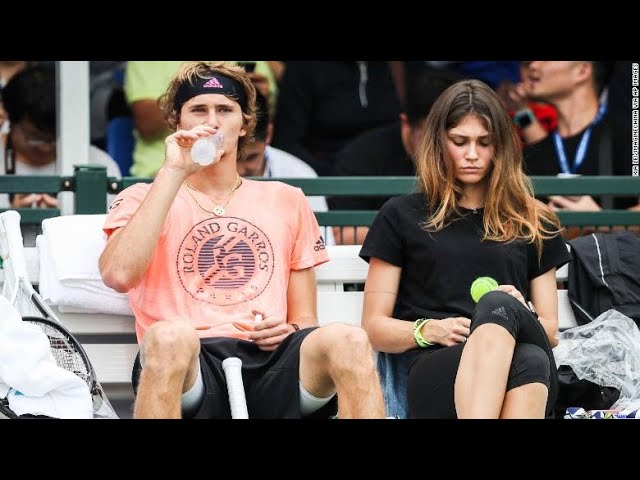 Видео Произношение Zverev в Английский