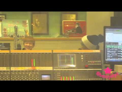 [FANCAM] 120221 Onew special DJ @ KBS Sukira Radio!