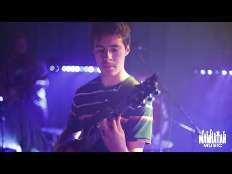 Guitar Lessons at Manhattan Music