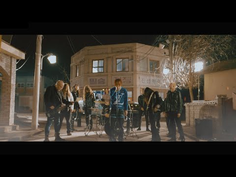 UNEDUCATED KID - Rockstar! (Official Music Video)