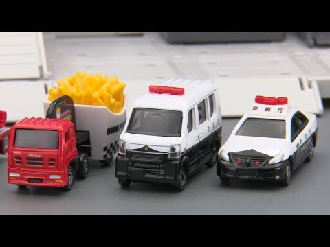 トミカであそぼう！まちがいさがし・はこぶくるまクイズ・おおいのどっち つめあわせ編 【タカラトミーキッズ】 親子で楽しくあんしん | ファミリー | おはなし | 公式 | タカラトミー公式