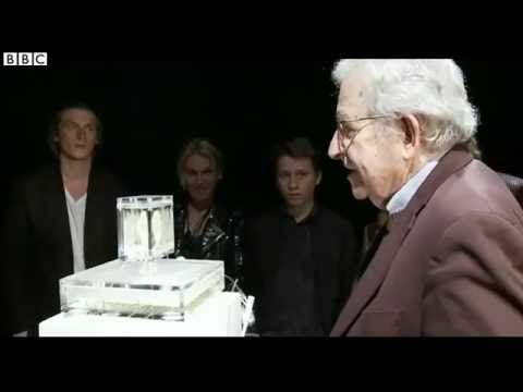 D I E M U T:  / BBC Video