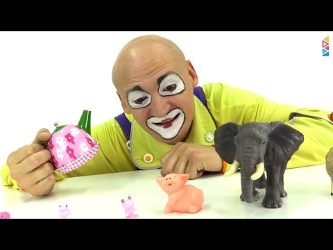 Clown grows animal toys. Fun kids' videos.
