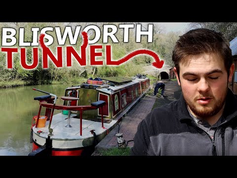 46 - I RUIN THE VIDEO. Our First Tunnel As We Push For Braunston To Get The Boat Blacked